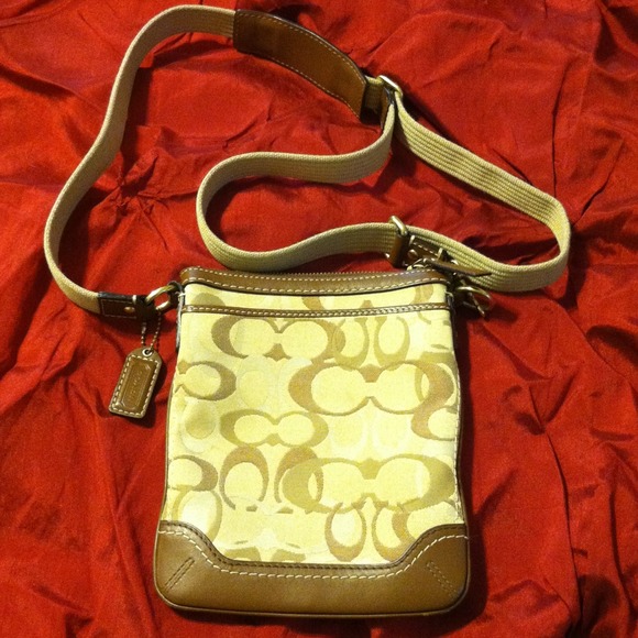 Coach swingpack