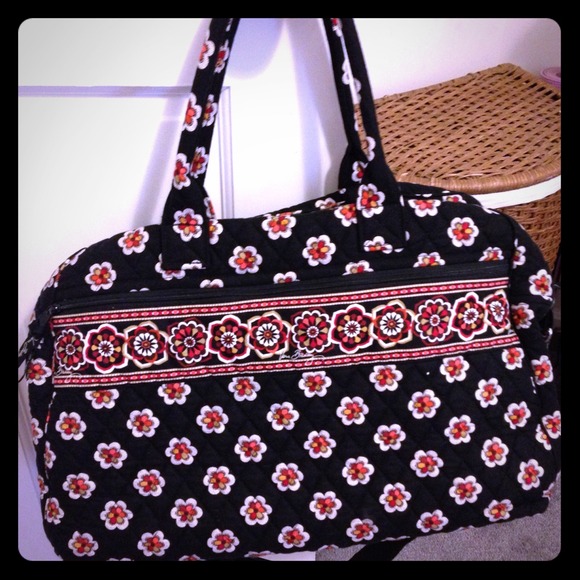 Vera Bradley weekender overnight bag