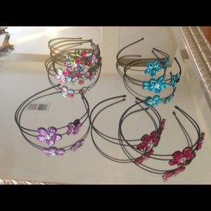 $5each Flower headbands.🎀