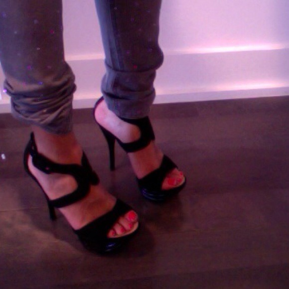 🎉HOST PICK!! 🎉LAMB Fadora Suede Platform Sandal - Picture 2 of 4