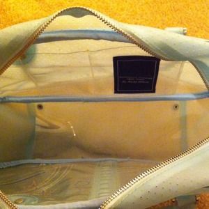 Samantha Thavasa purse