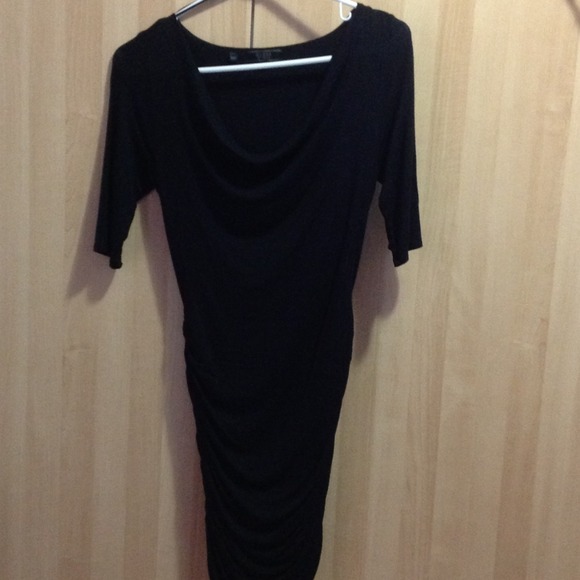 Guess mid sleeve dress