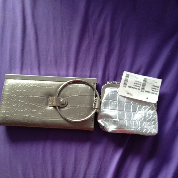 Wallet with change purse💕 - Picture 2 of 2