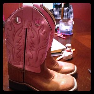 Cowgirl boots for girls