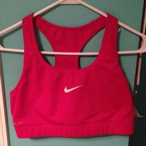 Nike Pro Sports Bra