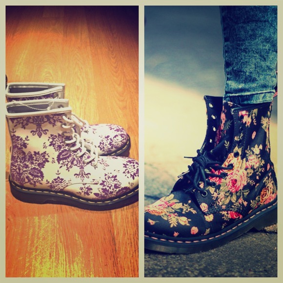 Bundle Two pairs of dr martens