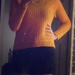 Mustard ROXY sweater