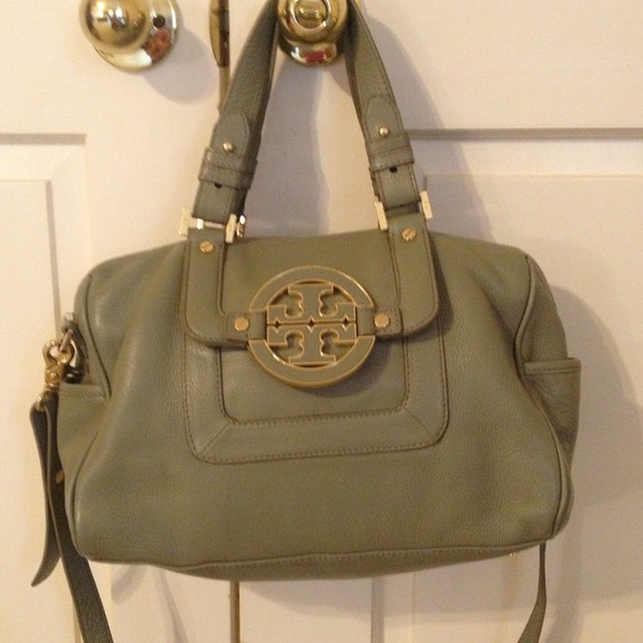 SOLD!!!!!!!! 👜Tory Burch👜 "Amanda"