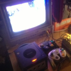 Gamecube nintendo 2 controllers works cables