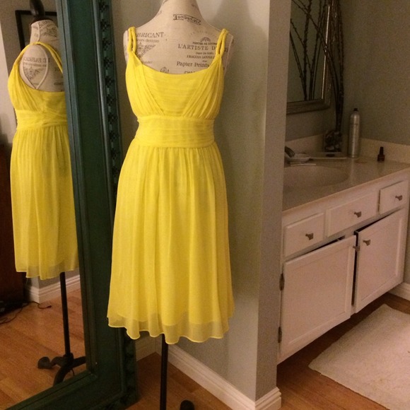 💛Gorgeous yellow dress💛