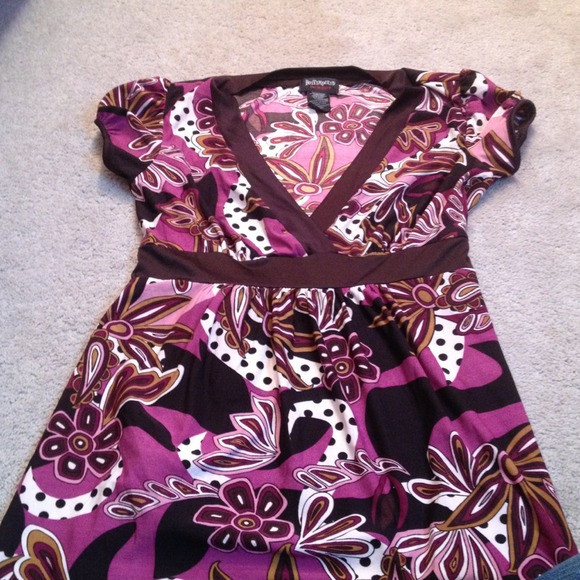 Purple flower patterned tunic top