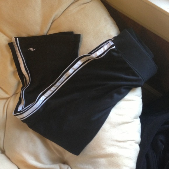 Athletic capris