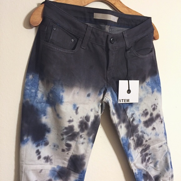 !iTEM Denim - • HP 🎉• Fitted Racer moto skinny Jeans