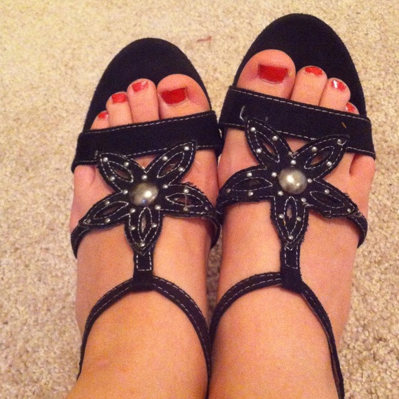 AMAZING HIGH HEALS:)