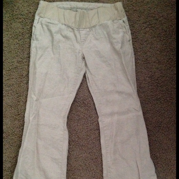 **SOLD** Gap maternity linen pants size 4 short
