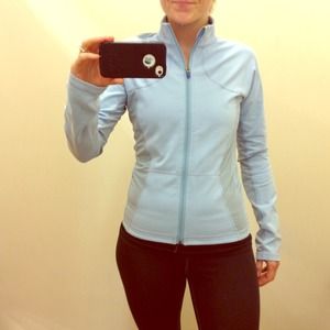 Lululemon Catch Me Air Jacket