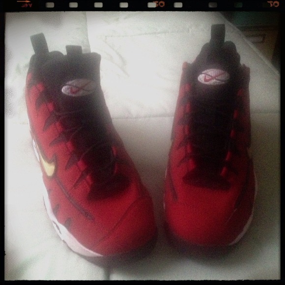 -----SOLD------ airmax!