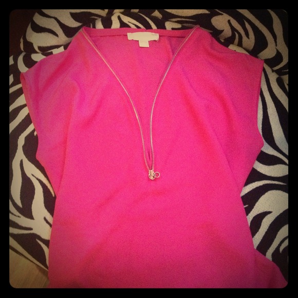 MICHAEL ~ Michael Kors Fucshia Pink Zipper Top