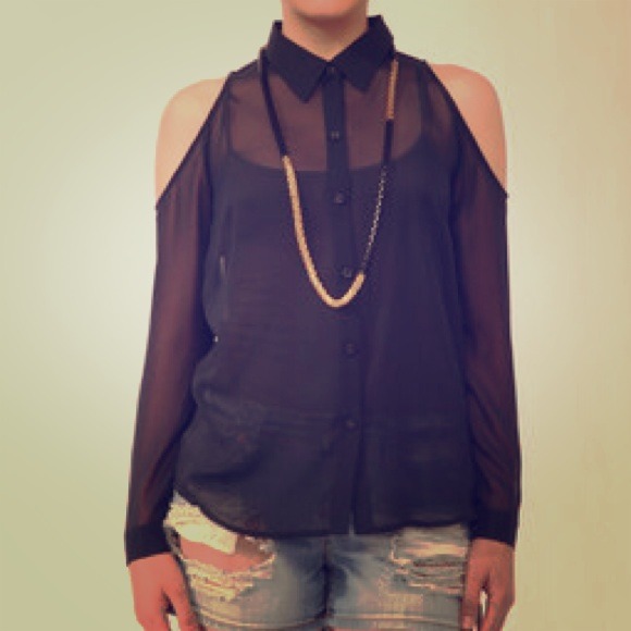 Forever 21 Black Shoulder Cutout Shirt Chiffon M