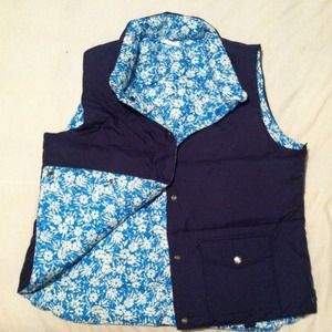 AE reversible vest