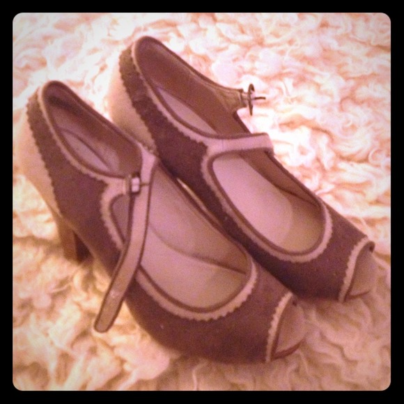 Grey and cream strap heels