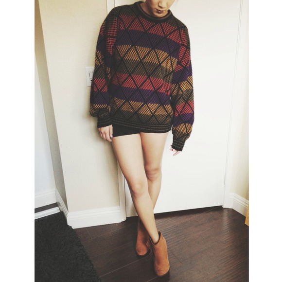 Sweaters - Vintage Cosby Diamond Sweater