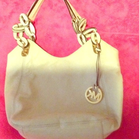 Purse RESERVED