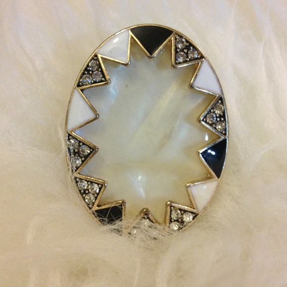 *Bundle* 2 Midi-Rings & 1 Stretchy Tribal Ring - Picture 4 of 4