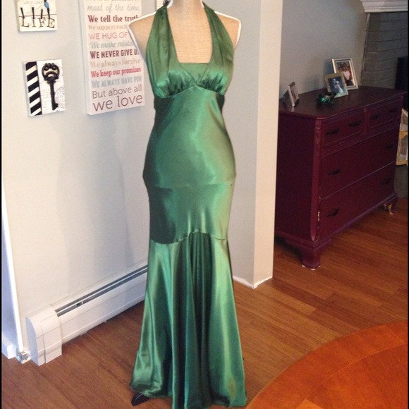 Gorgeous Green mermaid style halter gown.