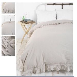 Urban outfitters ruffle queen duvet (exempt)