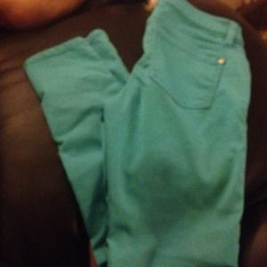 Hold--Bundle--Blue Jeggings