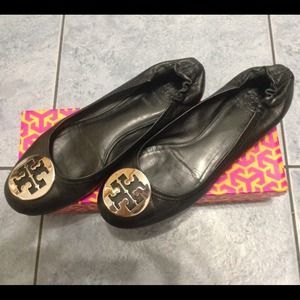 RESERVED FOR @NEENEE2 !!!TORY BURCH REVA FLATS 7.5