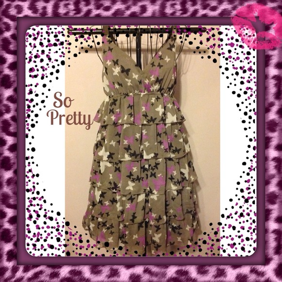 🎀💠🎀BEAUTIFUL BUTTERFLIES DRESS🎀💠