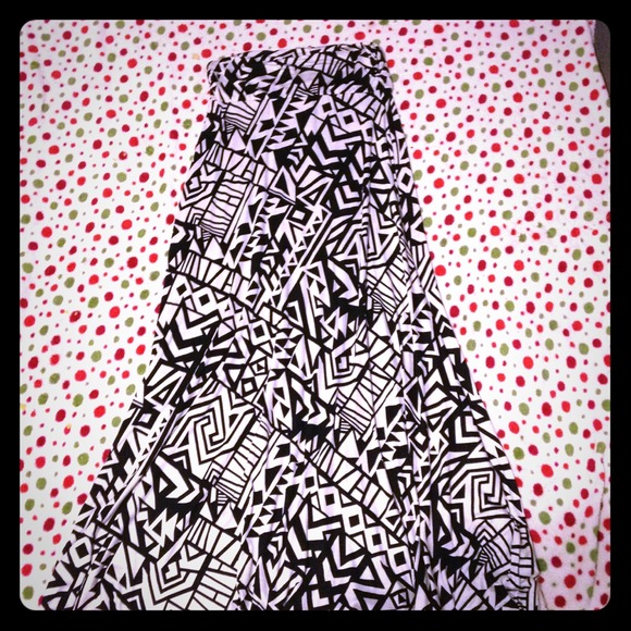 Maxi skirt - Picture 1 of 1