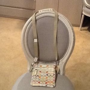 Coach shoulder bag !!!