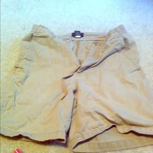 Men's khaki shorts sz 30