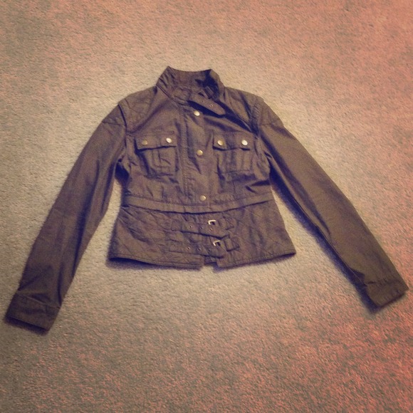 🎉Sale 🎉NWOT 4-way London Jeans military jacket