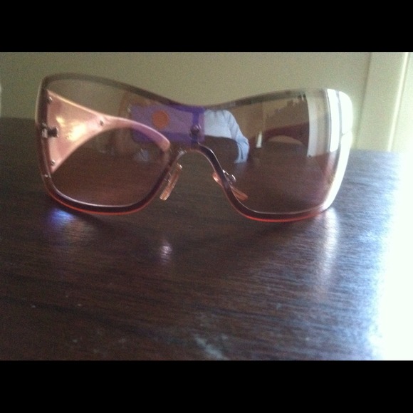 🔥Hawt Pink Shades🎀