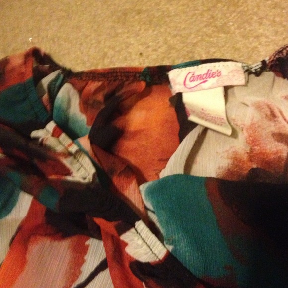 Flower print polyester top - Picture 3 of 3