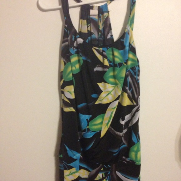 SOLD**Reduced. Black floral top