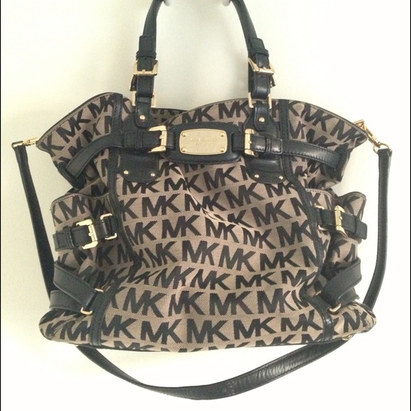 Michael Kors Handbag with shoulder strap
