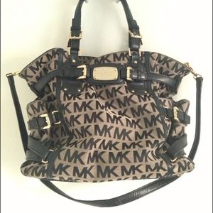 Michael Kors Handbag with shoulder strap