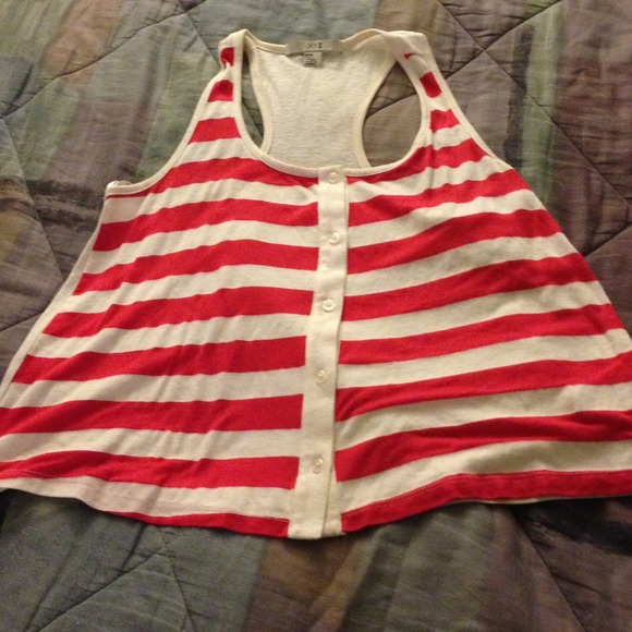 Forever 21 tank