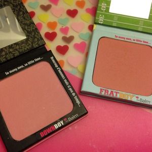 💗BUNDLE💗TheBalm 2x blushes / MAC 181se brush