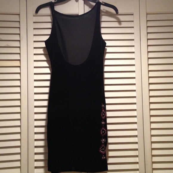 Black Velvet Dress - Picture 3 of 4