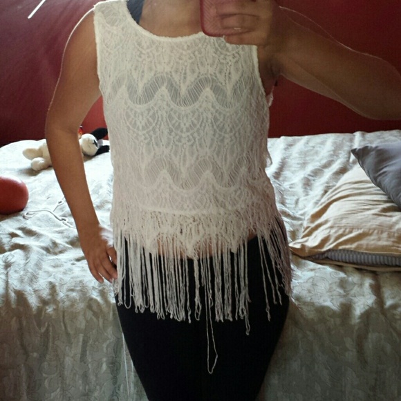 All lace w/fringe tank crop top - Picture 4 of 4