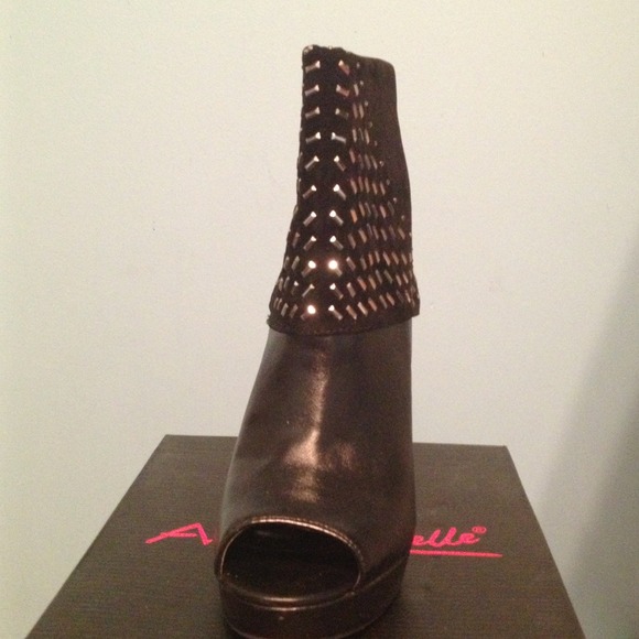 Booties - Picture 1 of 2