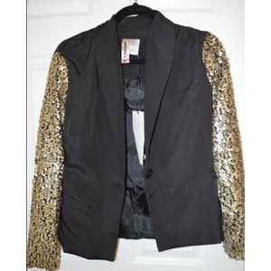 Sequin sleeve blazer Sequin sleeve blazer