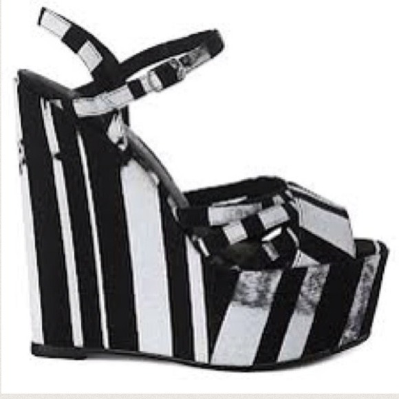 Aldo Allor-79 Striped Wedges LE