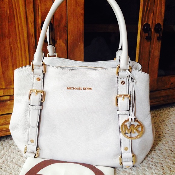 Michael Kors Handbags - *REMOVING IF NOT SOLD TOMORROW- MAKE OFFERS!